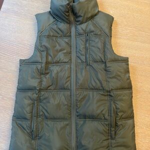 American Eagle Outfitters Olive Green Puffer Vest | Size S | EUC